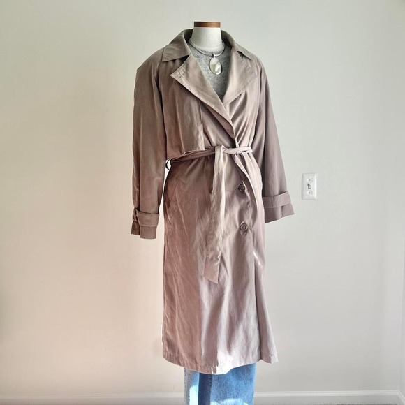 90s Vintage Taupe Trench Coat - Picture 3 of 11